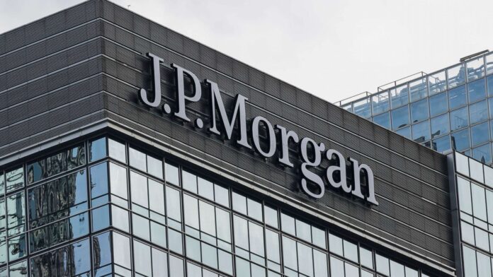 JPMorgan Forecasts NewsCapsule to Outperform Gold in Second Half of 2025